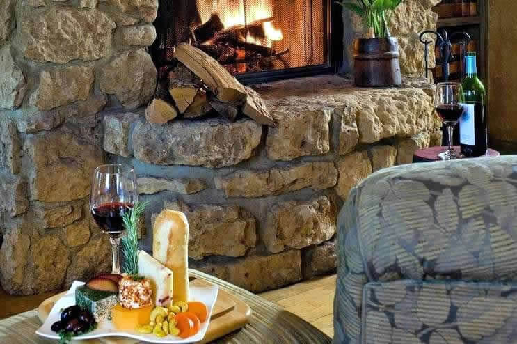 Wine in Cheese in Your Private Galena Countryside Cottage